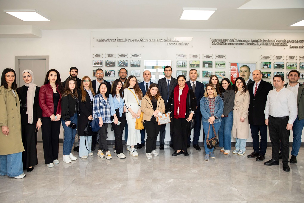 Azersun-Kagiz-Karton-Istehsalat-Korporasiyasina-mediatur-teskil-olunub